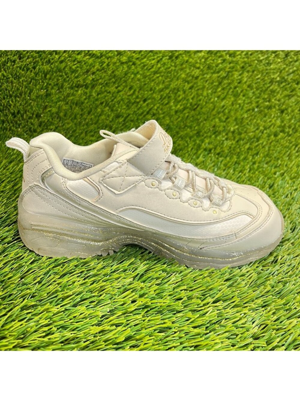 Skechers D'Lites James Goldcrow Boys Size‎ 2.5Y Beige Running Shoes Sneakers
